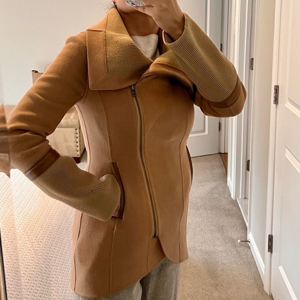 Mackage Coat. Wool 100%. With leather trims. - Picture 4 of 8